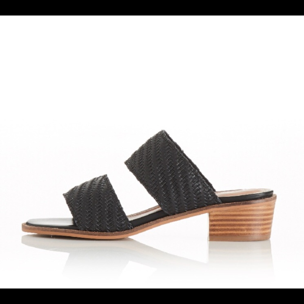 Alias Mae Sandal - image 2